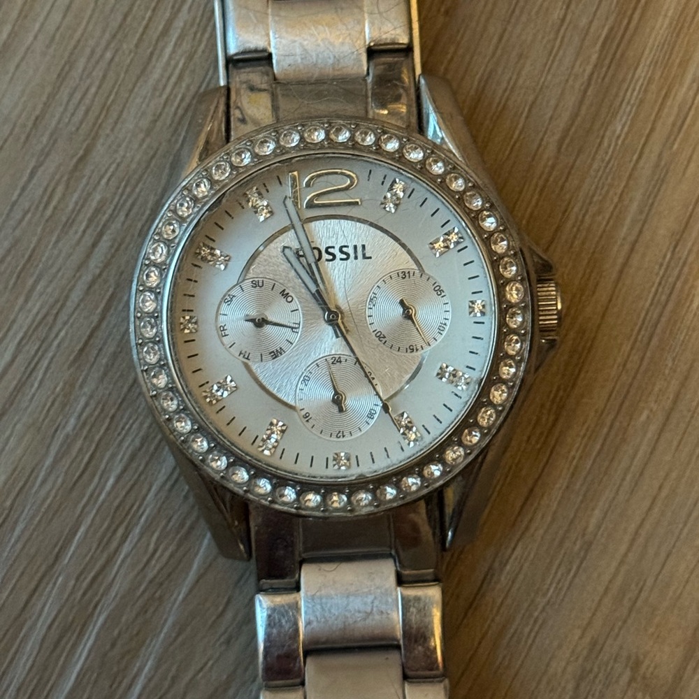 Fossil watch